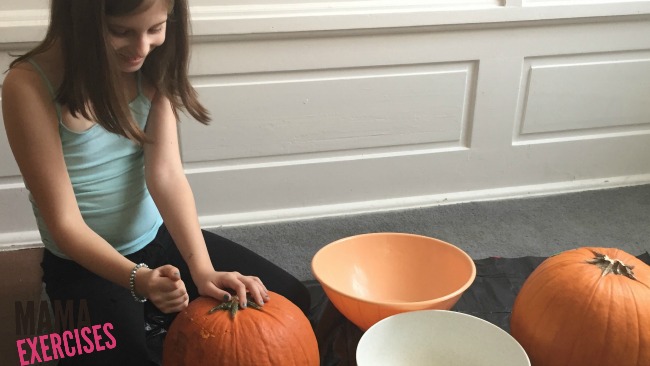 Pick the perfect pumpkin for lots of roasted pumpkin seed yumminess! - MamaExercises.com